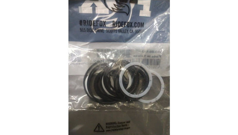 Ремкомплект FOX: Rebuild FLOAT Line Air Sleeve Special Q-Ring (повітр. камера) (803-00-142)
