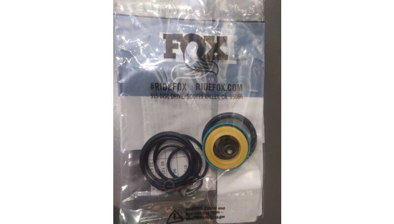 Ремкомплект FOX FOX: RC4/RC2 Seal Set 0.62in Shaft(803-00-379)